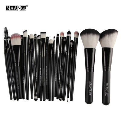 New Pro Make up Brush